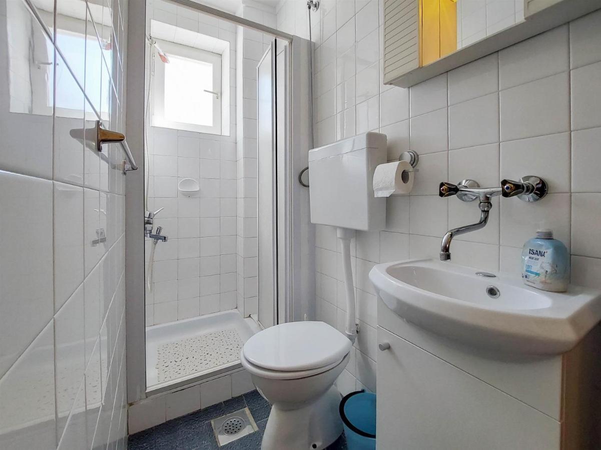פונאנט Apartments Nikola מראה חיצוני תמונה