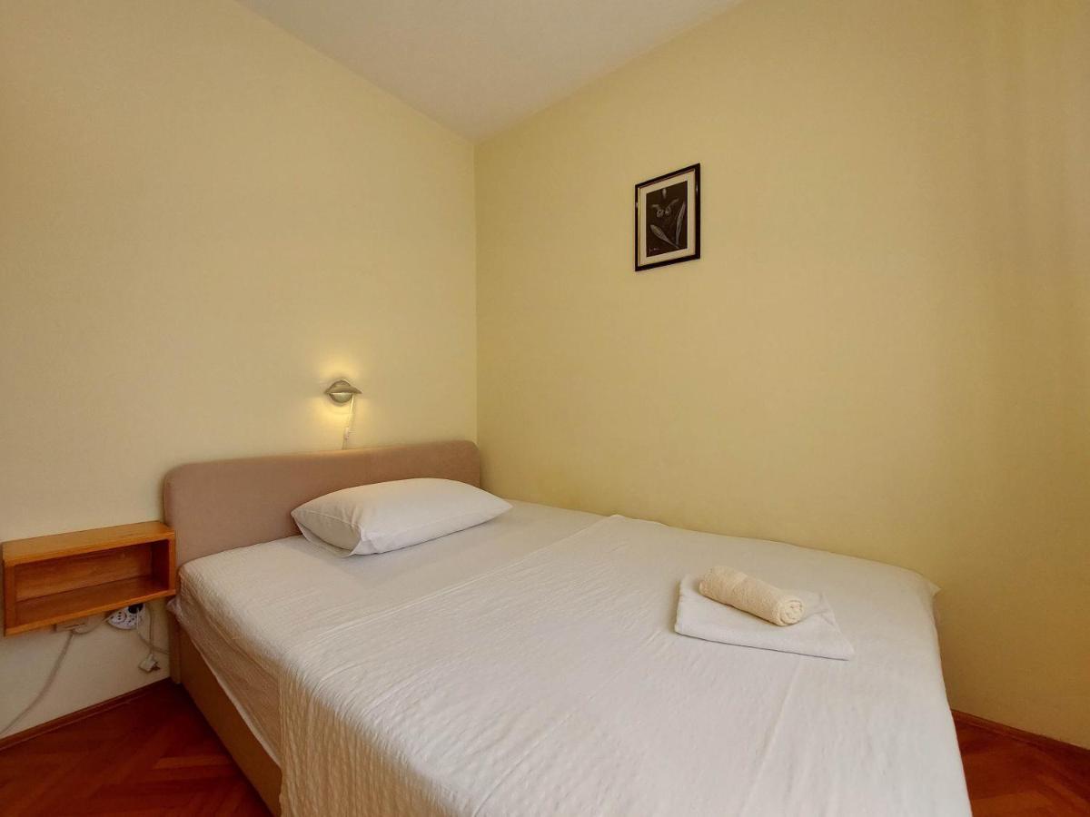 פונאנט Apartments Nikola מראה חיצוני תמונה