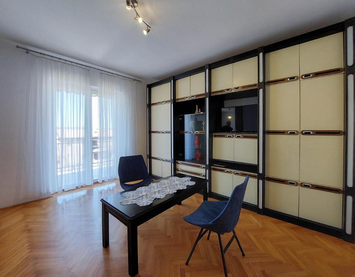 פונאנט Apartments Nikola מראה חיצוני תמונה
