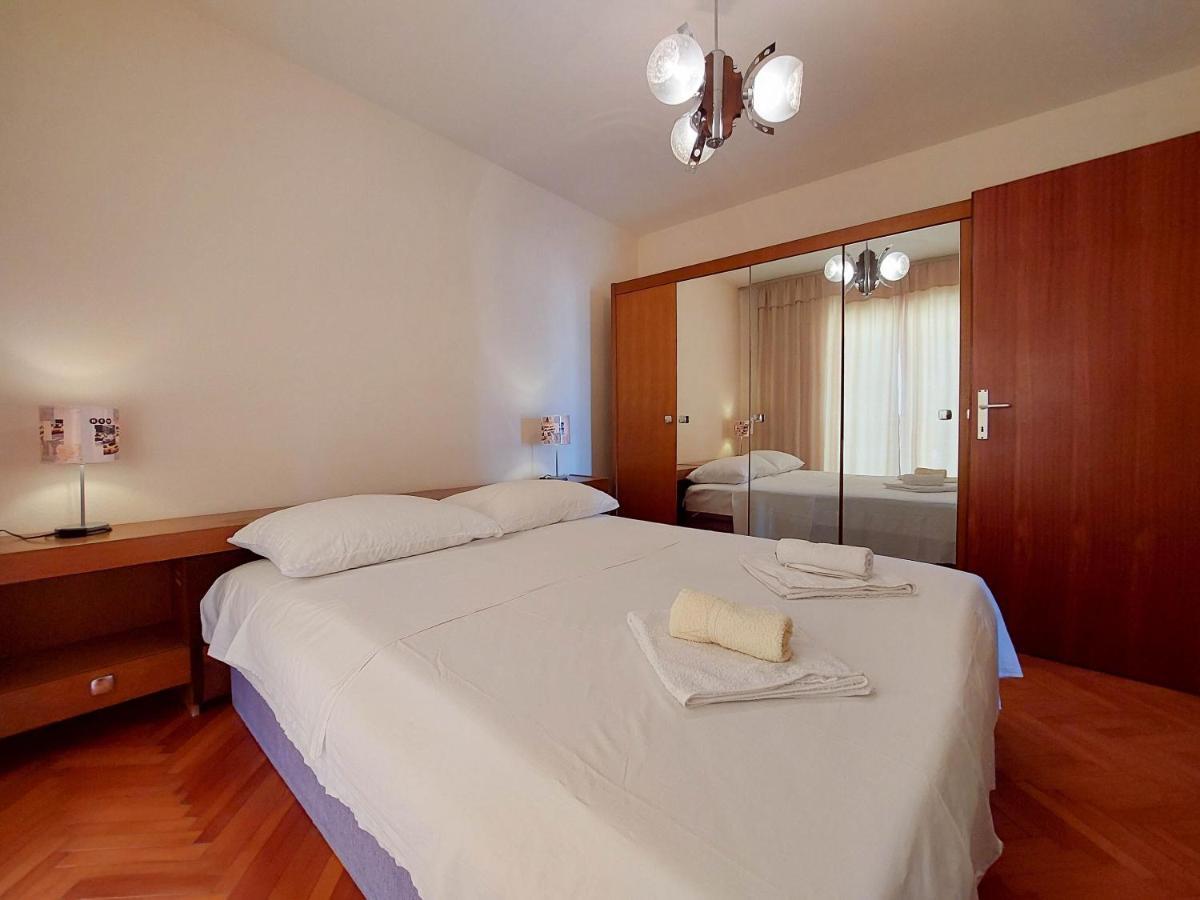 פונאנט Apartments Nikola מראה חיצוני תמונה