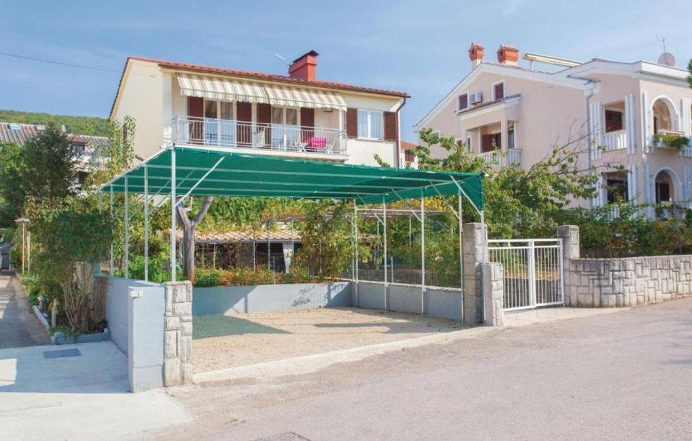 פונאנט Apartments Nikola מראה חיצוני תמונה