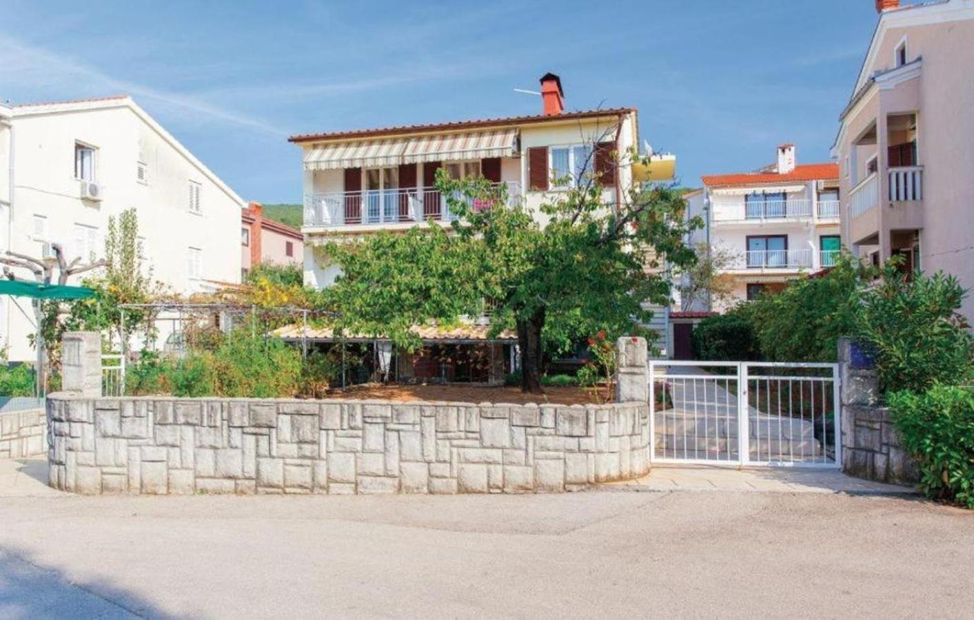 פונאנט Apartments Nikola מראה חיצוני תמונה